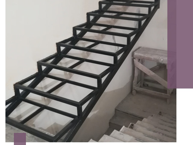 Демонтаж лестниц на металлокаркасе в Лабинске: быстрый вывоз и разбор