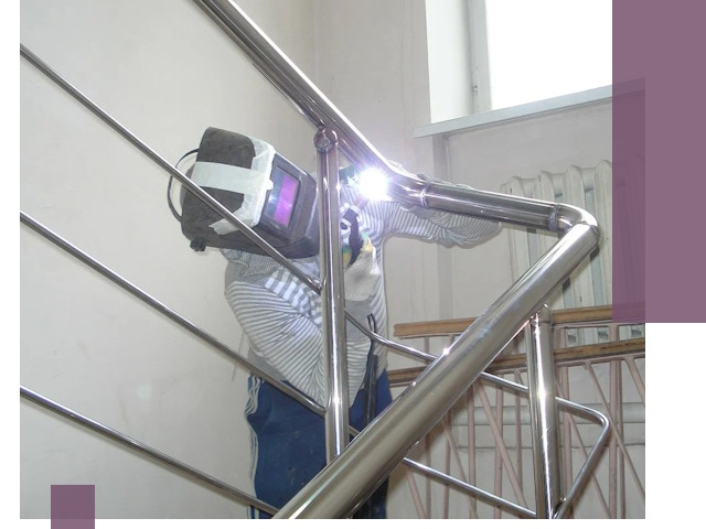 Монтаж перил и ограждений качественно в Лабинске