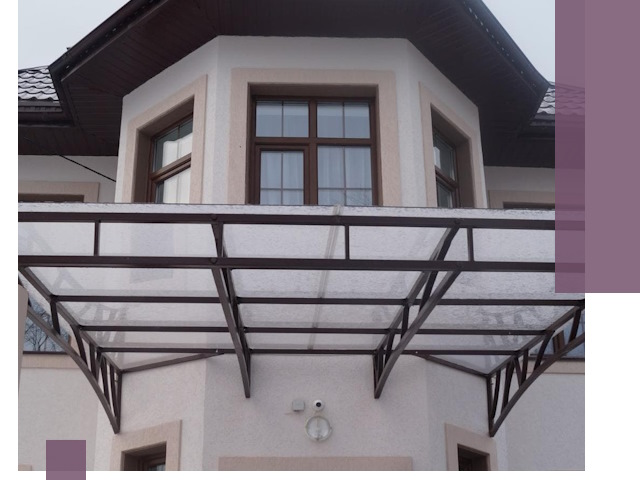 Козырьки из поликарбоната под ключ в Лабинске