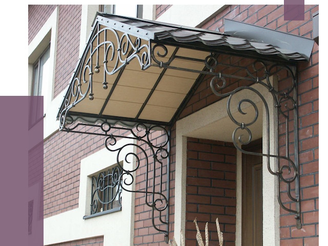 Двускатные козырьки в Лабинске под ключ от 13405 руб.