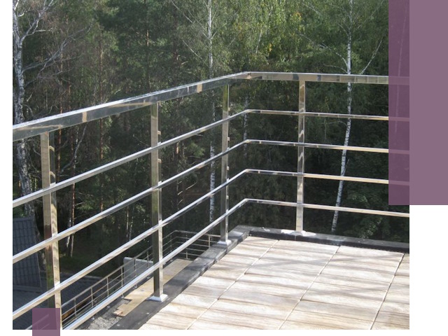 Парапеты из нержавеющей стали в Лабинске — изготовление и монтаж