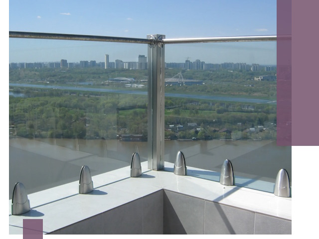 Стеклянные парапеты премиум класса в Лабинске для домов и бизнесов