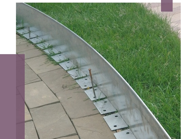 Металлические бордюры для тротуаров в Лабинске от 9115 руб.