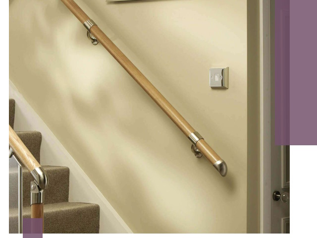 Монтаж пристенных поручней профессионально в Лабинске