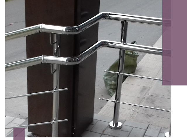 Монтаж поручней из нержавеющей стали в Лабинске качественно и быстро