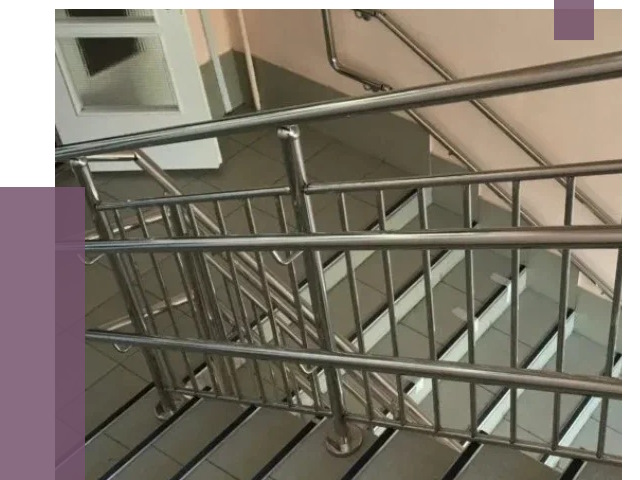 Демонтаж поручней из нержавейки в Лабинске от 3753 руб.